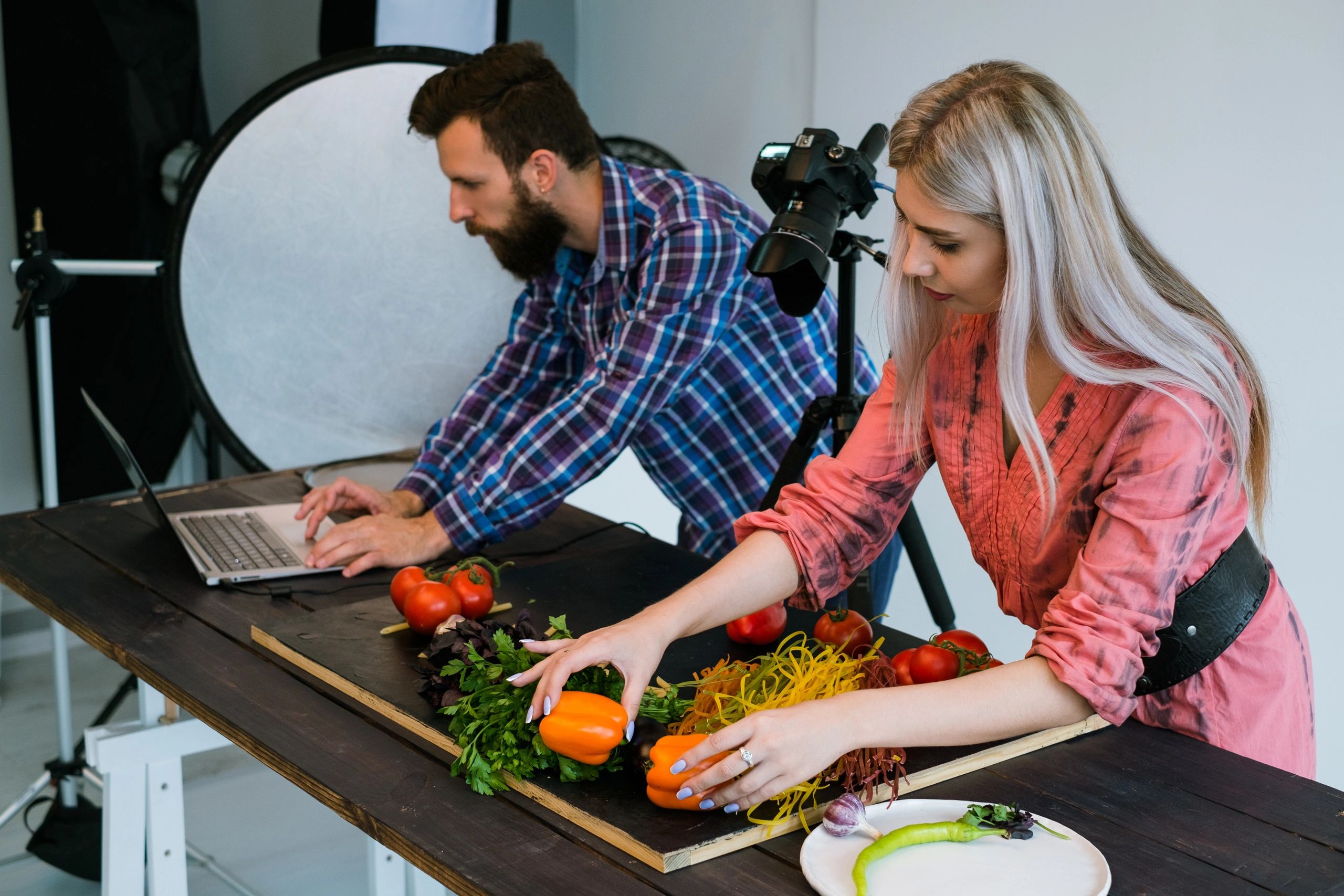 modern food blog team